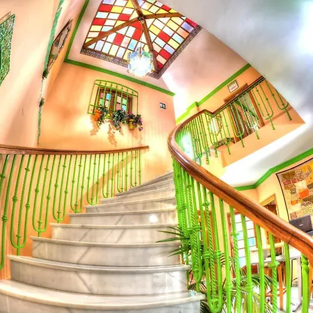 Hostel Charming Nerja