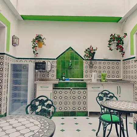Hostel Charming Nerja