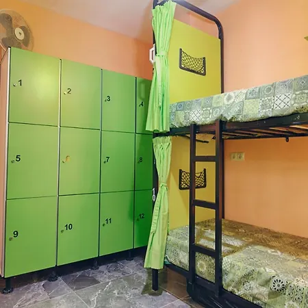 Hostel Charming *